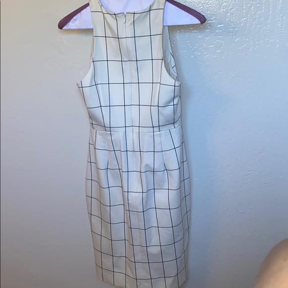 Black and Cream Square Tile-Pattern Dress - Picture 2 of 3